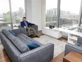 In the 10th floor Old Montreal loft of Jérémie Beaulieu, there are floor-to-celing windows and a glassed-in balcony, to take full advantage of the view. (John Mahoney / MONTREAL GAZETTE)