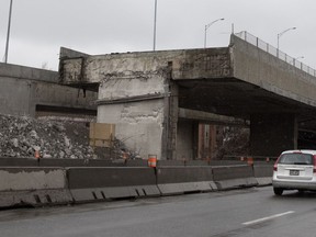 Good news: The Turcot Interchange project is on schedule and on budget, Transport Minister André Fortin says.