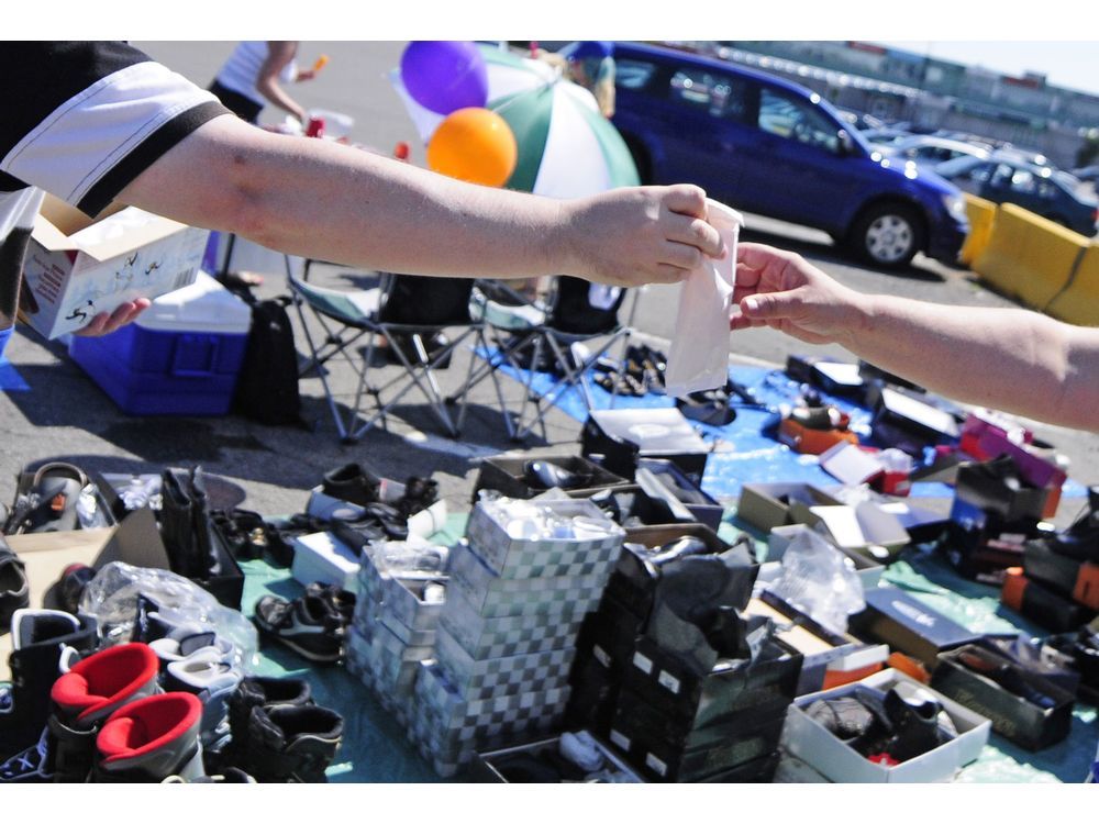 West Island Living Now’s the time to prep for garage sale season