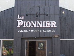 The Pioneer bar in Pointe-Claire is hosting its official sending-off party on Saturday night.