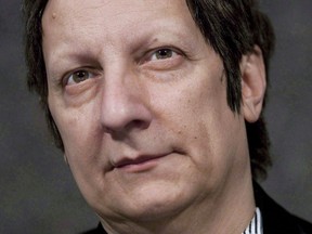 In addition to proposing a meeting with critics of the upcoming show Kanata, Robert Lepage says he would be willing to meet with the SLĀV Resistance Committee.