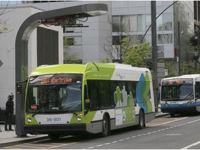 all electric, bus, stm, montreal, public transit