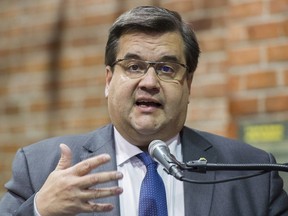 Former Montreal mayor Denis Coderre has criticized Mayor Valérie Plante for an English speech.