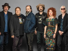 Steve Earle is performing Copperhead Road with an incarnation of his longtime band the Dukes “that can play stuff from pretty much any point in my career.” From left: Brad Pemberton, Kelley Looney, Steve Earle, Ricky Ray Jackson, Eleanor Whitmore, Chris Masterson.