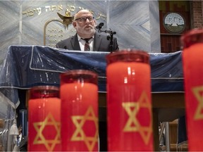 Rabbi Reuben Poupko addresses a Montreal Jewish Community Memorial Vigil for the victims of the Pittsburgh synagogue attack Oct. 29, 2018.
