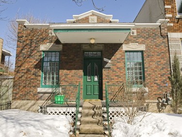 A shoebox bungalow on de Bordeaux St. on March 4, 2009.