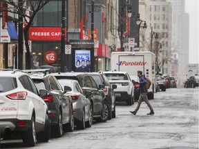 Last spring, the city announced plans to widen sidewalks and narrow the roadway on Ste-Catherine St., eliminating parking spots between Bleury and Mansfield Sts. Now it is considering a similar plan for Mansfield St. to Atwater Ave.