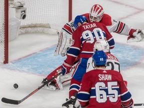 Montreal Canadiens' Tomas Tatar couldn't bury a loose puck against Carolina Hurricanes goaltender Curtis McElhinney  during third period at the Bell Centre in Montreal on Nov. 27, 2018.