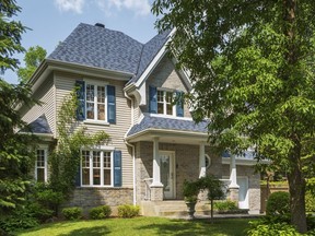 Built in two stages and by different contractors, the Laval house and garage blend seamlessly.