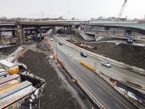 Cars from southbound Decarie turn onto the Ville Marie Expressway in the middle of the Turcot construction project.