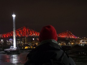 During the year, lights on the Jacques-Cartier Bridge are supposed to change colours and intensity depending on the seasons, time of day and even the influence of social media.