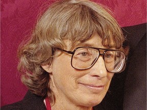 FILE - In this Nov. 18, 1992 file photo, Mary Oliver appears at the National Book Awards in New York where she received the poetry award for her book "New and Selected Poems." Oliver, a Pulitzer Prize-winning poet whose rapturous odes to nature and animal life brought her critical acclaim and popular affection, died Thursday at her home in Hobe Sound, Fla. The case of death was lymphoma. She was 83.