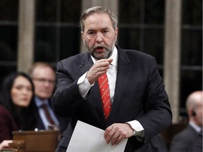 Thomas Mulcair is among the former Quebec environment ministers who have signed a letter urging Premier François Legault to adopt climate change legislation.