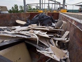 The city's waste management department invited 10 firms last August to bid on the contract to transport waste from public works yards in the boroughs of Ahuntsic-Cartierville, Mercier–Hochelaga-Maisonneuve and St-Laurent for a period ending on Oct. 31 of this year. Only Mélimax Transport submitted a bid.