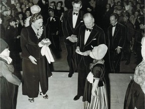 Princess Juliana of the Netherlands receives a bouquet from “little Miesje Hartong” in Montreal in this photo published March 30, 1944.