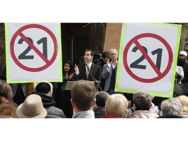 Anthony Housefather, federal MP for Mount Royal, speaks at a Rally For Religious Freedom and against the CAQ government's Bill 21 in Côte-St-Luc on Sunday, April 14, 2019.