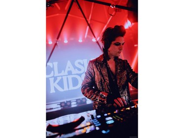 SUCH A TUNE ON: DJ Frigid on fire at the 2019 Printemps du MAC benefit gala CLASH KIDS at New City Gas.