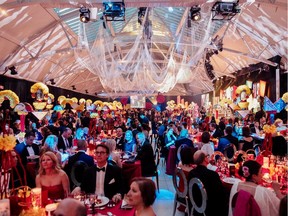 A Picasso theme brings vibrancy and whimsy to the Daffodil Ball.