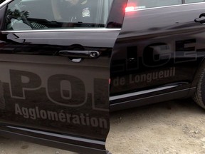 A Longueuil police car.