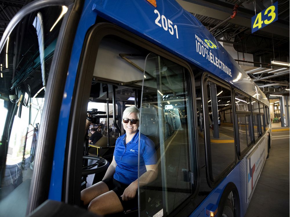 Laval unveils its first electric city bus | Montreal Gazette