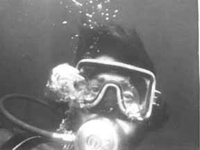 Diver André Lavigne seeks Ponik, a monster thought to live in Lac Pohénégamook, in 1977.