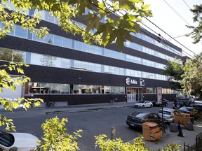 Spear Street Capital has purchased this building, located at 6650–6666 St-Urbain St. in Montreal.