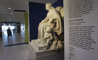 A statue of Queen Victoria, for whom the Royal Victoria Hospital is named. The piece was commissioned by the founders of the hospital and sculpted by the queen's niece, Countess Feodora Gleichen.