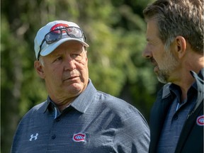 Canadiens coach Claude Julien chats with general manager Marc Bergevin during team’s annual golf tournament at Laval-sur-le-Lac on Sept. 9, 2019.