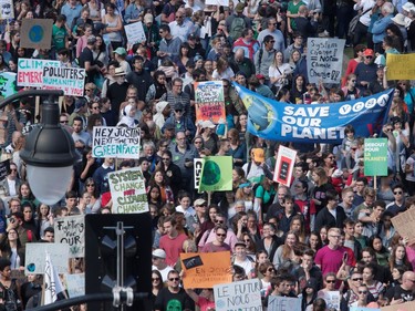 Overview of the climate change protest looking north on Park Ave. north of Pine Ave. in Montreal on Friday, Sept. 27, 2019.