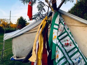 Site of a hunger strike in Kanesatake to urge the Canadian government to place a short-term moratorium on all land development on Kanien’keháka homelands in Kanesatake.