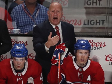 Montreal Canadiens coach Claude Julien yells to his player's during third period NHL action in Montreal on Thursday December 05, 2019.