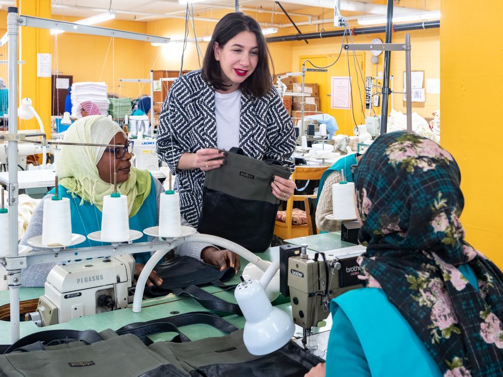 By making their tote bags locally, two designers help immigrant women