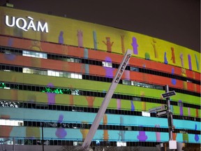 POP! by Gentilhomme is a light show that includes animation on the side of UQAM's Pavillon Président-Kennedy.