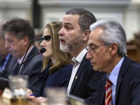 Commission chair Richard Ryan delivers opening address at Montreal's public consultation on vacant storefronts Tuesday Jan. 14, 2020.