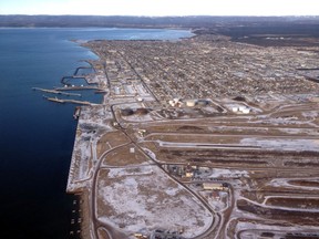 Aerial photo of the Iron Ore Company of Canada facilities on Sept-Îles.