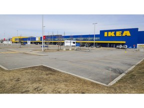 Empty parking lot at IKEA in the Saint-Laurent borough of Montreal Wednesday March 25, 2020. (John Mahoney / MONTREAL GAZETTE)