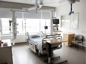 One of the rooms at the Jewish General Hospital in which a COVID-19 patient sick enough to require hospitalization would be treated.