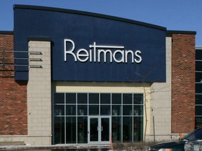 Boucherville 01/28/05  For series  on regional commercial and institutional architecture. REITMANS . Gazette/gordon beck  (business)/ REITMANS, WITH 958 STORES, HAS "GOOD-VALUE CLOTHING," ANALYST SAYS.
