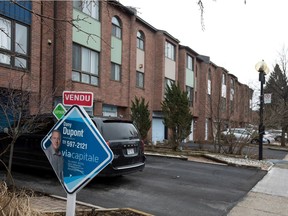 A row of townhouses in Hochelaga-Maisonneuve in 2017.