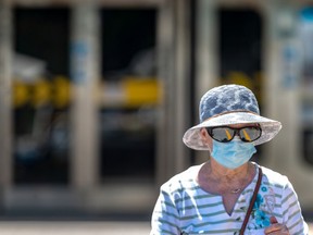 Montrealers wore masks in a heatwave in Montreal on Friday July 10, 2020. Dave Sidaway / Montreal Gazette ORG XMIT: 64717