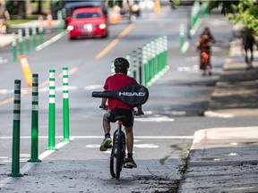 The expansion of the city's bicycle path network during the pandemic is a contentious issue for the official opposition at Montreal City Hall.