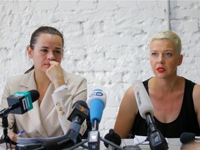 Belarusian united opposition candidate Svetlana Tikhanouskaya and Maria Kolesnikova, a representative of politician Viktor Babariko's campaign office, attend a news conference following the presidential election in Minsk, Belarus August 10, 2020. REUTERS/Vasily Fedosenko