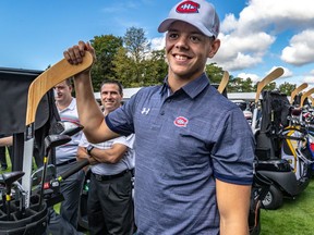 The Canadiens’ Jesperi Kotkaniemi was all smiles as he got ready to tee it up at the team’s annual golf tournament last year at the Laval-sur-le-Lac club.