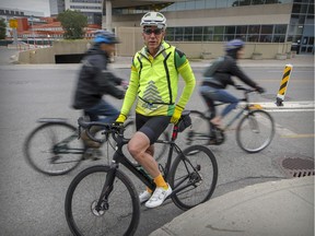 Daniel Quance on his bicycle at the intersection of de Maisonneuve and Grey Ave. in Montreal Tuesday September 15, 2020.  He broke his hip when had an accident with a car at that intersection. The section of de Maisonneuve near the Vendôme metro station has become a danger zone for pedestrians and cyclists.