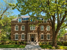 Westmount's biggest real estate sale so far this year is a $7-million country-style estate situated on an 18,500-square-foot lot with in-ground pool and a full-service pool house.