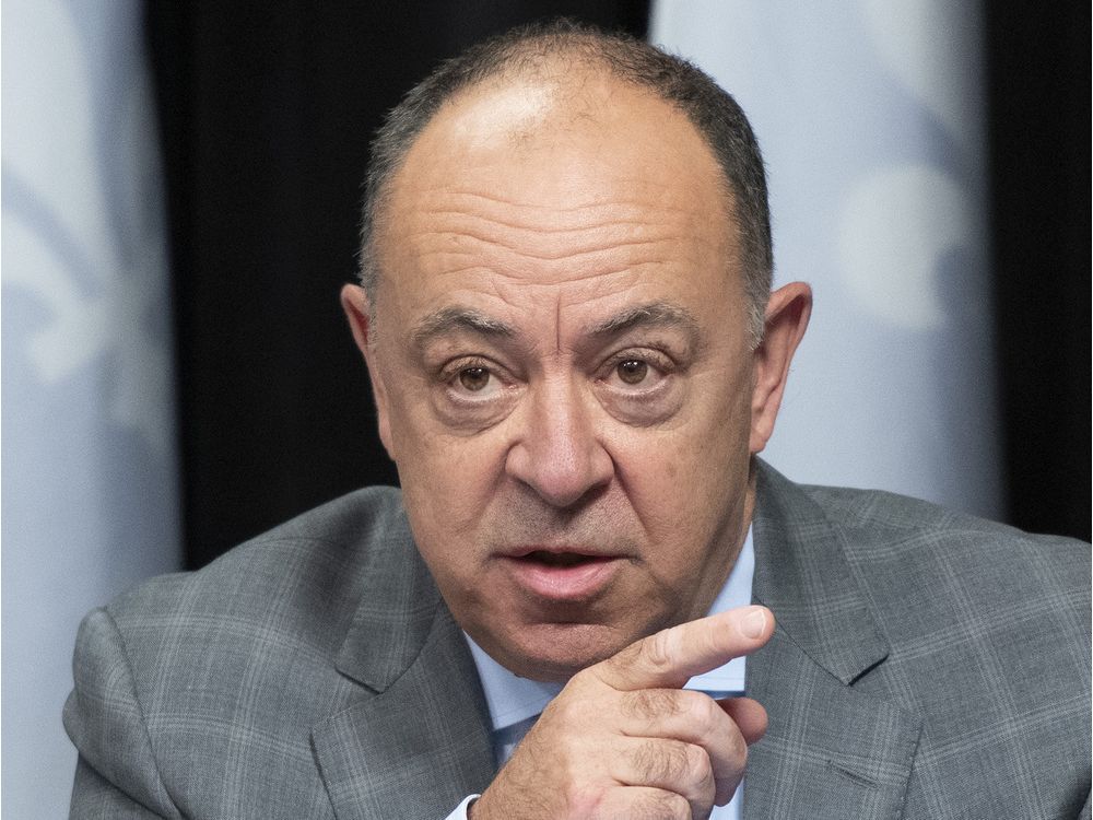 Quebec health minister dodges question about donotresuscitate order