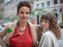 Film director Anais Barbeau-Lavalette (left) and actress Kelly DePauw (Kelly DePauw) are rebellious teenage girls coming of age in Barbeau-Lavalette's new film La déesse des mouches a feu. is playing