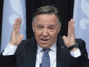 Premier François Legault is appealing to Quebecers to remain strong. "We're getting close to the finish line with the vaccine."