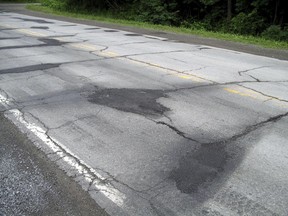 Every year, taxpayers in Quebec pay a king’s ransom to have roads redone and repaved, potholes and cracks refilled that will just reappear next year, Robert Libman writes.