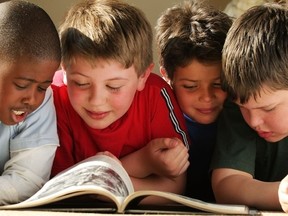 kids_reading_books